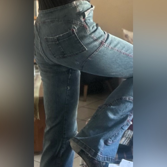 💫Guido Mary Y2K Vintage Women’s Flare Jeans RARE FIND - Picture 2 of 7